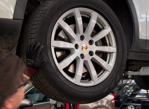 taller-mecanico-porsche-2