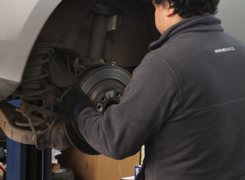 taller-mecanico-volvo-1