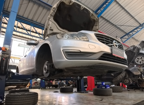 taller-mecanico-volvo-4