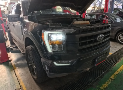 taller mecanico Ford-05