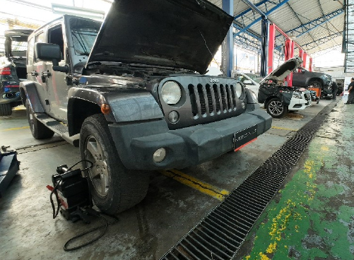 taller mecanico Jeep-03